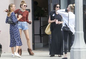 paris-jackson-melanie-griffith-jamie-alexander-and-amber-valletta-at-fika-fika-cafe-creamery-in-west-hollywood-07-14-2024-14.jpg