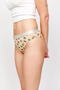 paul-kenzie-x-kurtaran-ev-desenli-kadin-slip-kulot-tombili-2066.jpg