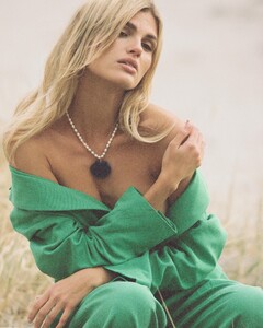 reneeschaefer_371178956_9877988755608667_1975211207452459793_n.jpg