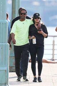 rihanna-s-sporty-chic-street-style-with-a-ap-rocky-in-nyc-2.jpg