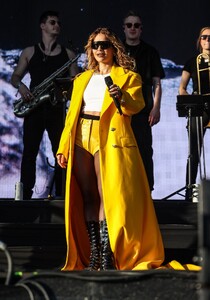 rita-ora-performing-at-the-mighty-hoopla-in-london-06-02-2024-9.jpg