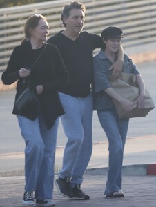 shannen-doherty-and-chris-cortazzo-leaves-kristy-s-malibu-06-16-2024-1.jpg