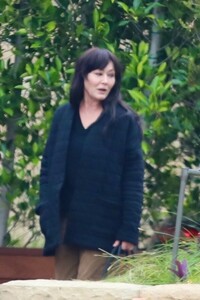 shannen-doherty-leaves-soho-house-in-malibu-04-25-2024-6.jpg