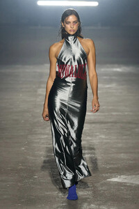00001-mowalola-spring-2024-ready-to-wear-credit-gorunway.thumb.jpg.2025bdbf7e1dce2164670fee84af7bed.jpg