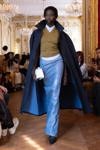 00003-marni-spring-2024-ready-to-wear-credit-brand.thumb.jpg.7f3b4bc31511a0e8e24a88334927aa4b.jpg