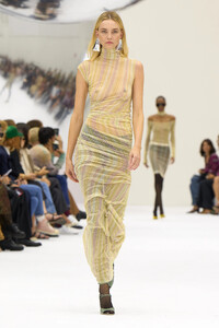 00007-missoni-spring-2024-ready-to-wear-credit-gorunway.thumb.jpg.ddb073cd5cc886a54088cf20590943d2.jpg
