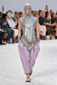 00022-rabanne-spring-2024-ready-to-wear-credit-gorunway.thumb.jpg.3f060d087a2b0d60194c1ddb03b33e8e.jpg