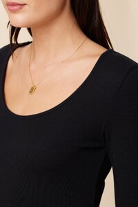 0018_Short_Sleeve_Itana_Black_4.jpg