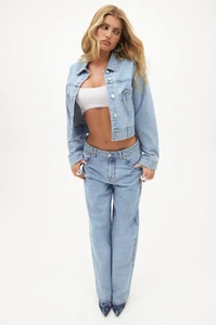07-24-24_Fall-Denim-Collection_30_BFN2466JTTJ_LightWash_RA_MR_09-04-45_72610_WG_WG_abf42a0d-7da1-4694-8021-46ba3841716f.webp