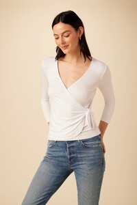 10135_Gladys_Dream_Knit_White_1.jpg