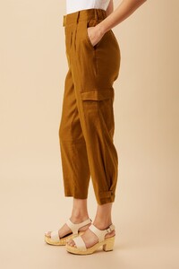 10212_Lyle_Spice_2.jpg