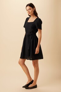 10252_Sleeveless_Castile_Valencia_Dot_Black_2.jpg
