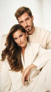 [2024.08.01] izabelgoulart_453631237_1317876042328727_998062968087189604_n.jpg