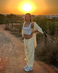[2024.08.28] sarasampaio_457137052_18459883882058288_4684226838189662216_n.jpg