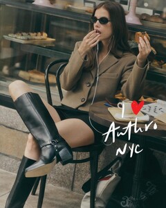 [2024.08.08] anthropologie_450649156_18457517611003309_8708829138248573523_n.jpg