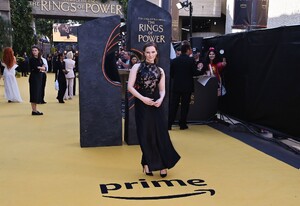 506120853_mc-10.jpg
