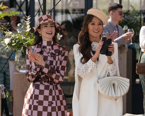 507242657_lilyjcollins_456609456_932900518503527_7382574333948914316_n.jpg