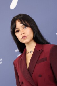 507926553_jenna4-3.jpg