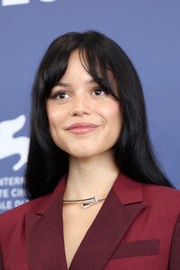 507926555_jenna4-4.jpg