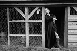 508008406_cate-blanchett-ha6-01.jpg