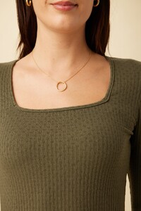 6671_Corsica_Calla_Green_4.jpg