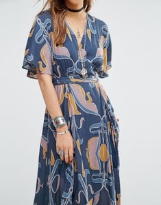 6938551-3.jpg