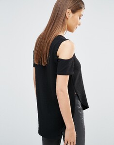 6950746-2.jpg
