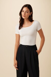 7028_Jenna_White_1.jpg