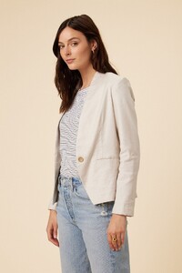 7930_Meredith_Natural_2.jpg