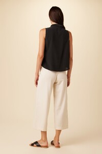 7983_Leyna_Black_3.jpg
