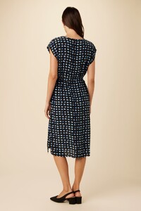 9674_Cindra_Squared_Up_Black_3.jpg