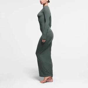 AP-TSH-0650-SEA-UC-SKIMS-LOUNGEWEAR_0051-SD.jpg