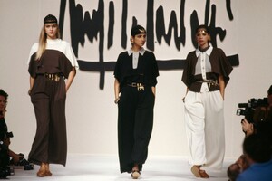 Angelo_Tarlazzi_SS1989_Daniela_Azzone_01.thumb.jpg.f212dcfaf5deae83c2c2e53e8edc5b30.jpg