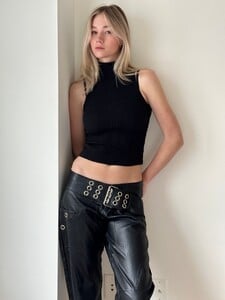 AnikaTorgerson(30).thumb.jpg.924767d40521a36900c86fbce5a907bc.jpg