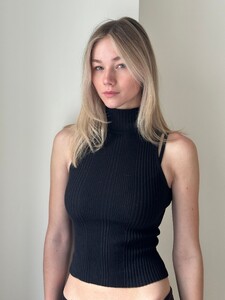 AnikaTorgerson(34).thumb.jpg.b6b9b489b707ffa1956bb1e28cf31de7.jpg