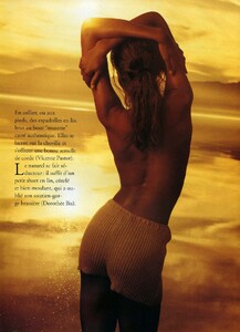 BeverlyPeele1994SSMarieClaireBisFrPhPhillipDixon002.thumb.jpg.b0c19de47399a5d2892dbc7b1452d927.jpg