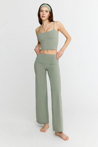 DAYFLEX_SPAGETTISTRAPCAMITANK_VINTAGEKHAKI_1178.jpg