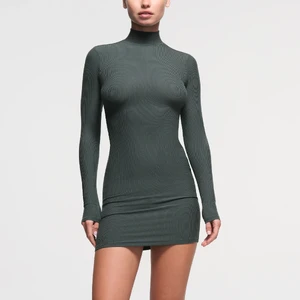 DS-DRS-6330W-SEA-UC-SKIMS-DRESS_0022-FR.jpg