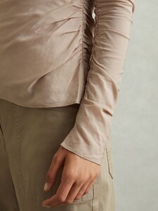 E70175s3.jpg