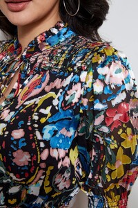 ETR32120_IMPRINTPAISLEY_4styling_589.jpg