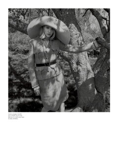 Elle_USA_09_2024-190.jpg