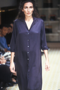 Hermes1999WomenRTW16.thumb.jpg.1e77d68de7b8f20c6e914ed68e91a9f2.jpg