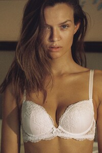 Josephine Skriver - New Yorker [2024] • Super Push-Up (White) 4.jpg