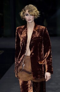 KriziaFW2002.jpg