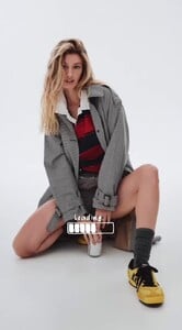 Maggie Rawlins HommeGirls (13).jpg