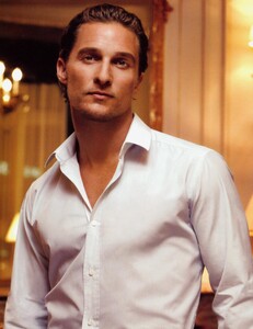 Mondino_Dolce__Gabbana_The_One_for_Men_2009_01.thumb.jpeg.927fcc4285a21edc223f75e4a6a293d0.jpeg