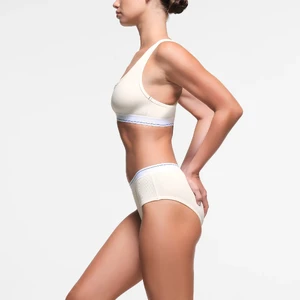 PL-PLG-5886W-MPS-UC-SKIMS-BRA_0018-SD.jpg