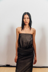 ProenzaSchouler-byEmilyMalan-0956.thumb.jpg.d1db980071d6d36d16231f54394af2dc.jpg