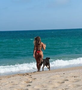 Sofia_Jamora_in_Bikini_08-02-2024__4_.jpg