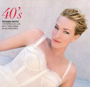 TatjanaPatitz200906VogueSpPhPhilipDixon012.thumb.jpg.4f7f5f1bf16bd3e3bbf006844b19019a.jpg